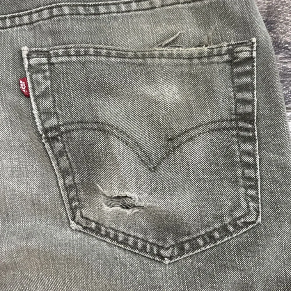 Vintage Y2K 90s Levi’s 550 Distressed Olive Green Jeans Made In Usa Men’s 36×30